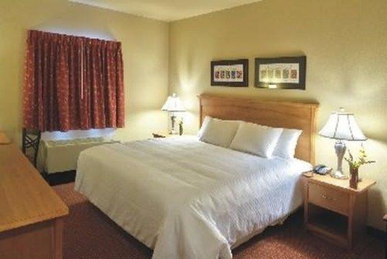Отель La Quinta By Wyndham Fairbanks Airport Номер фото